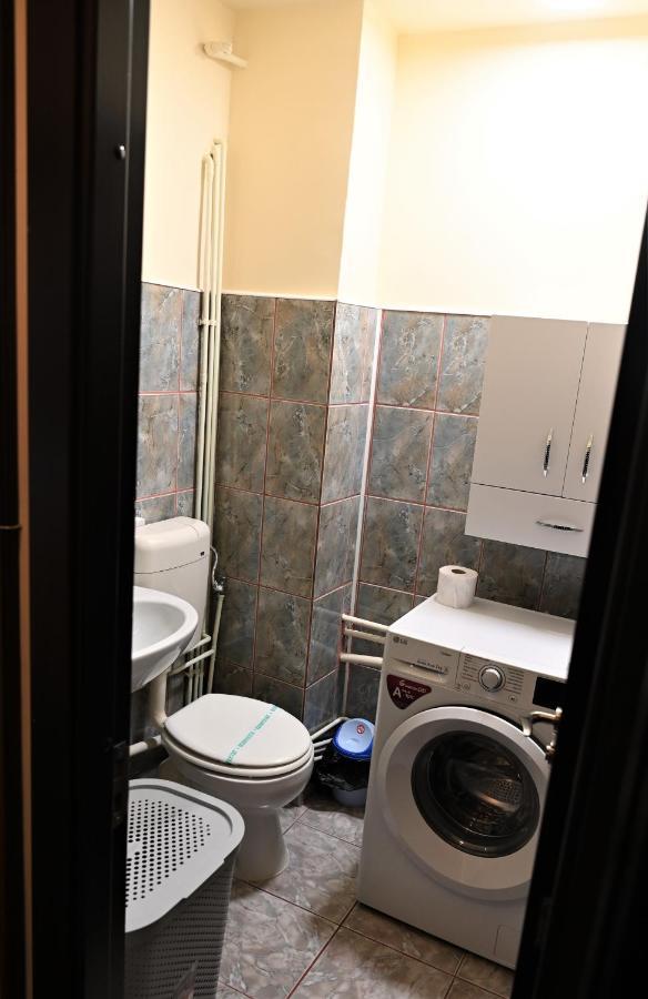 Marin Hotel Apartment Braşov Extérieur photo